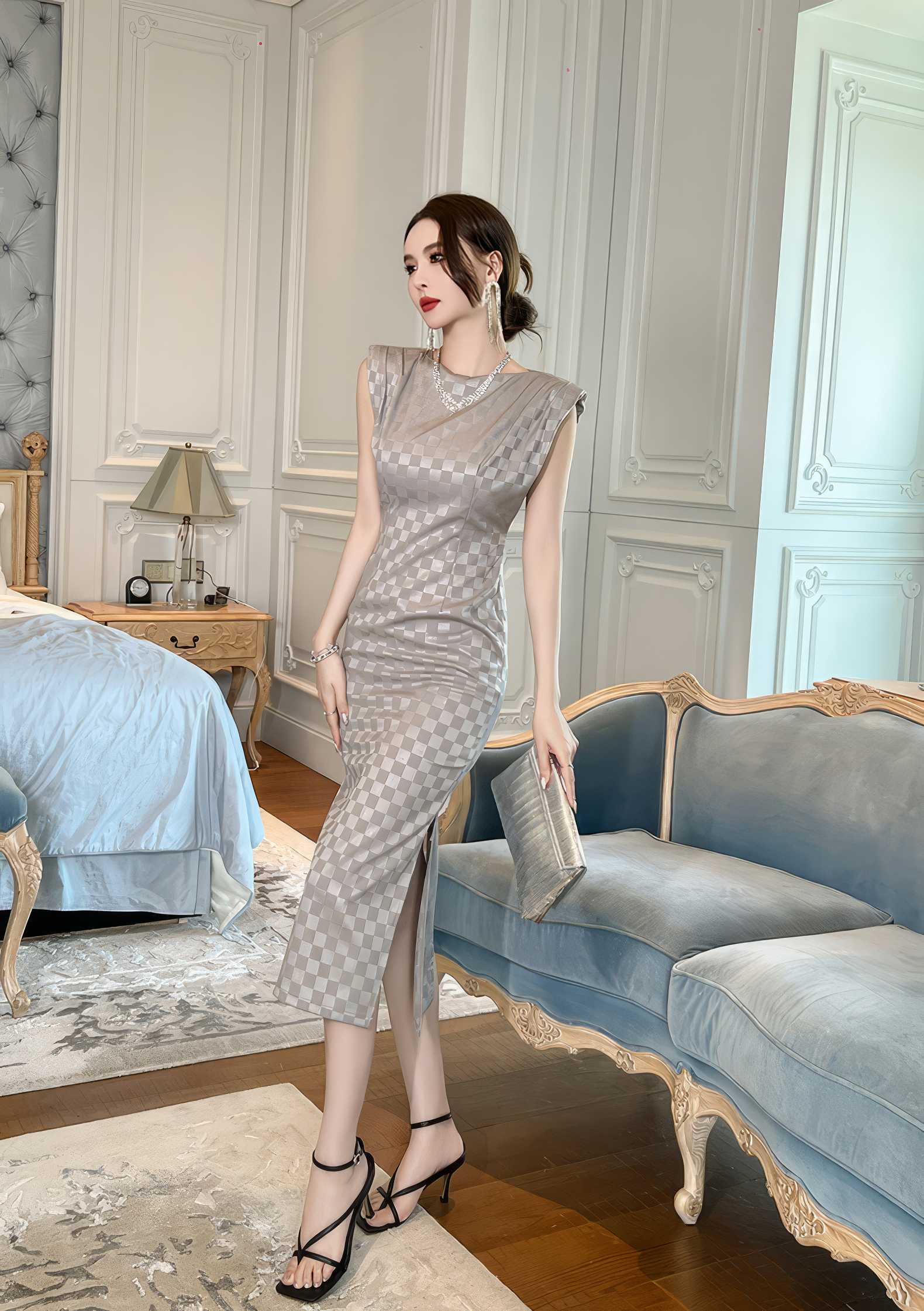 Plaid Split Sleeveless Bodycon Dress
