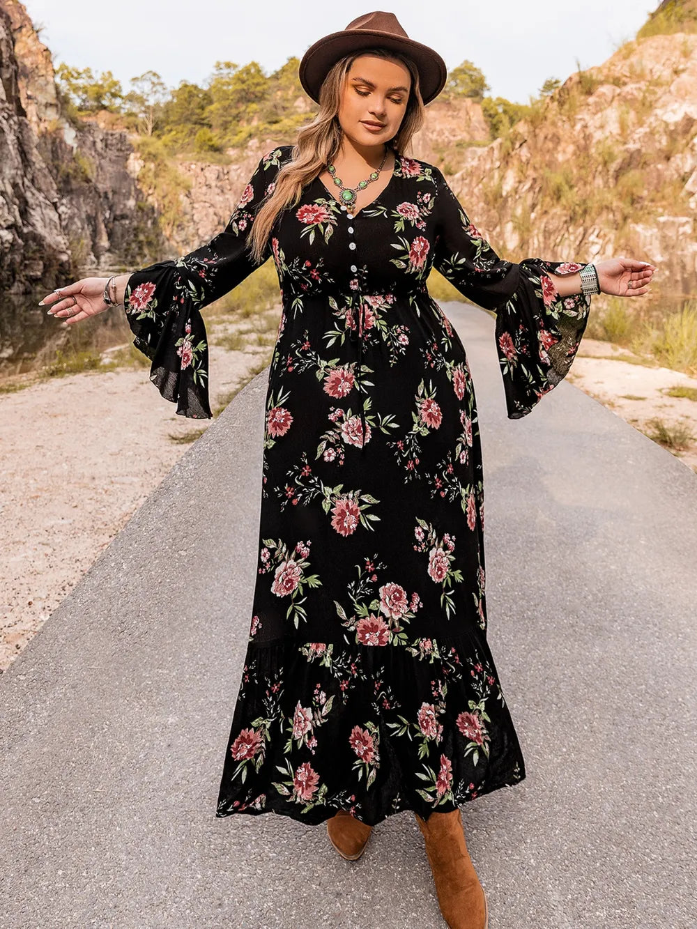 Plus Size Floral Flare Sleeve Dress