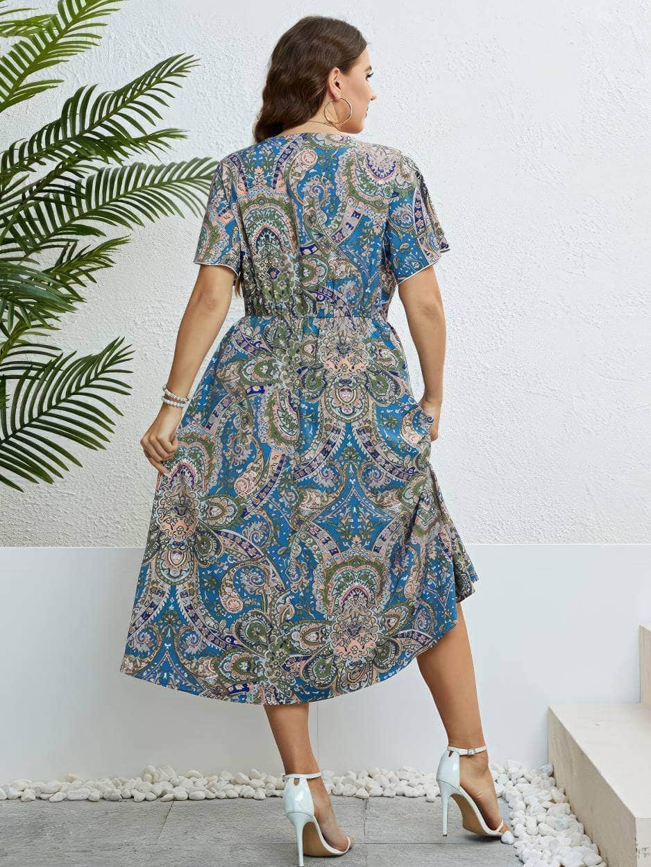 Plus Size Paisley Print Short Sleeves Ruched Waist A-line Dress