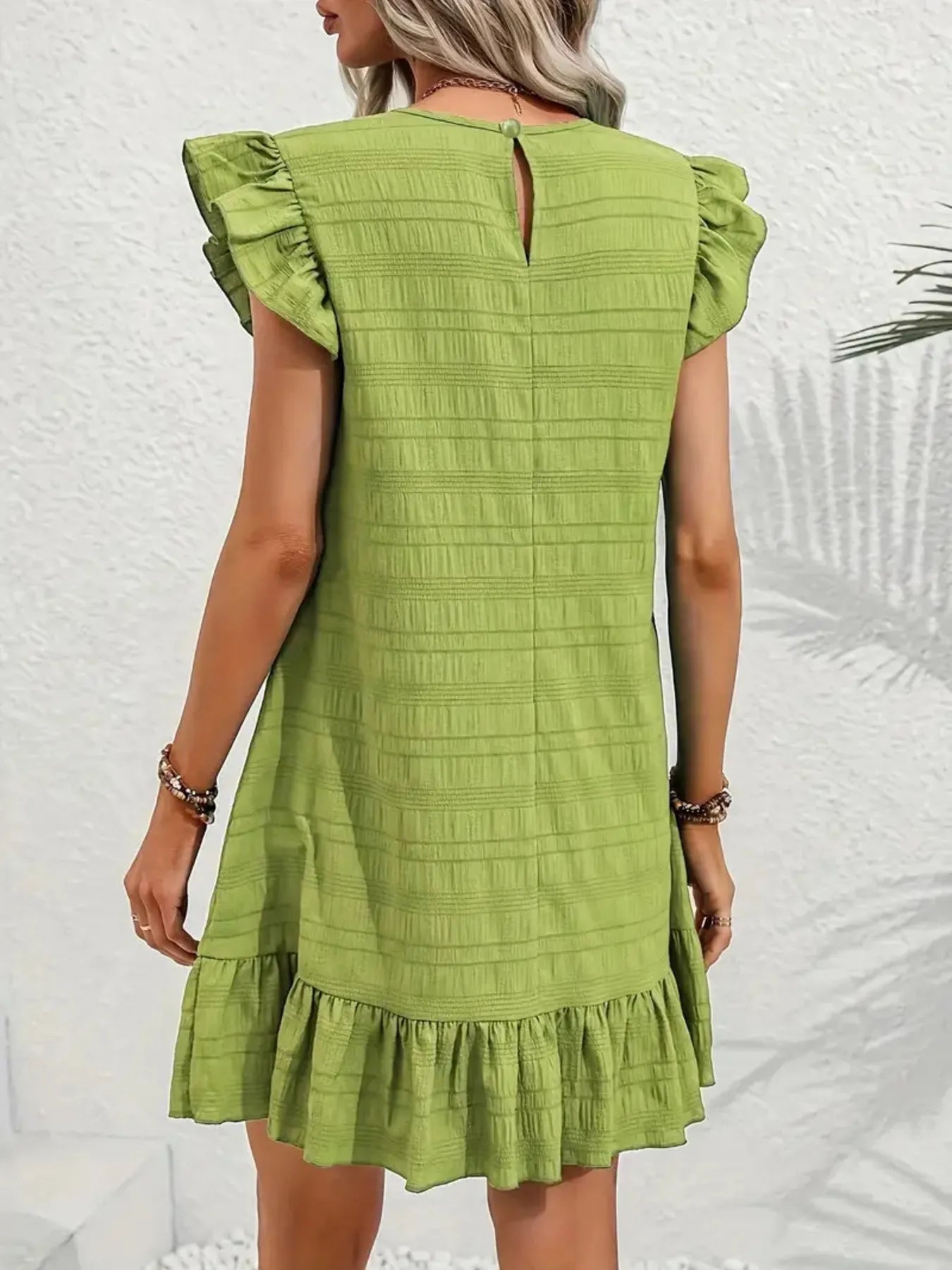 Plus Size Ruffle Hen Cap Sleeve Mini Dress