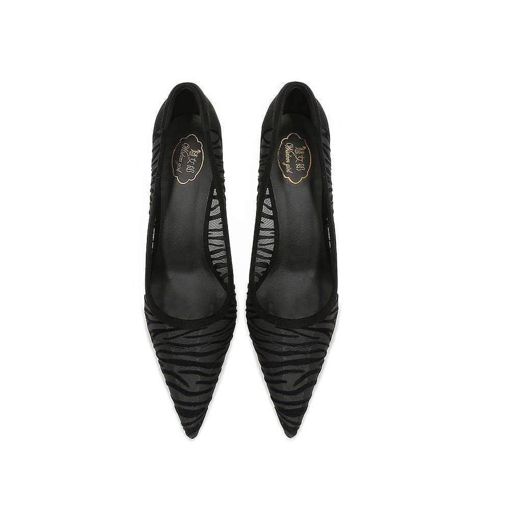 Pointy Toes Laced Court Heels