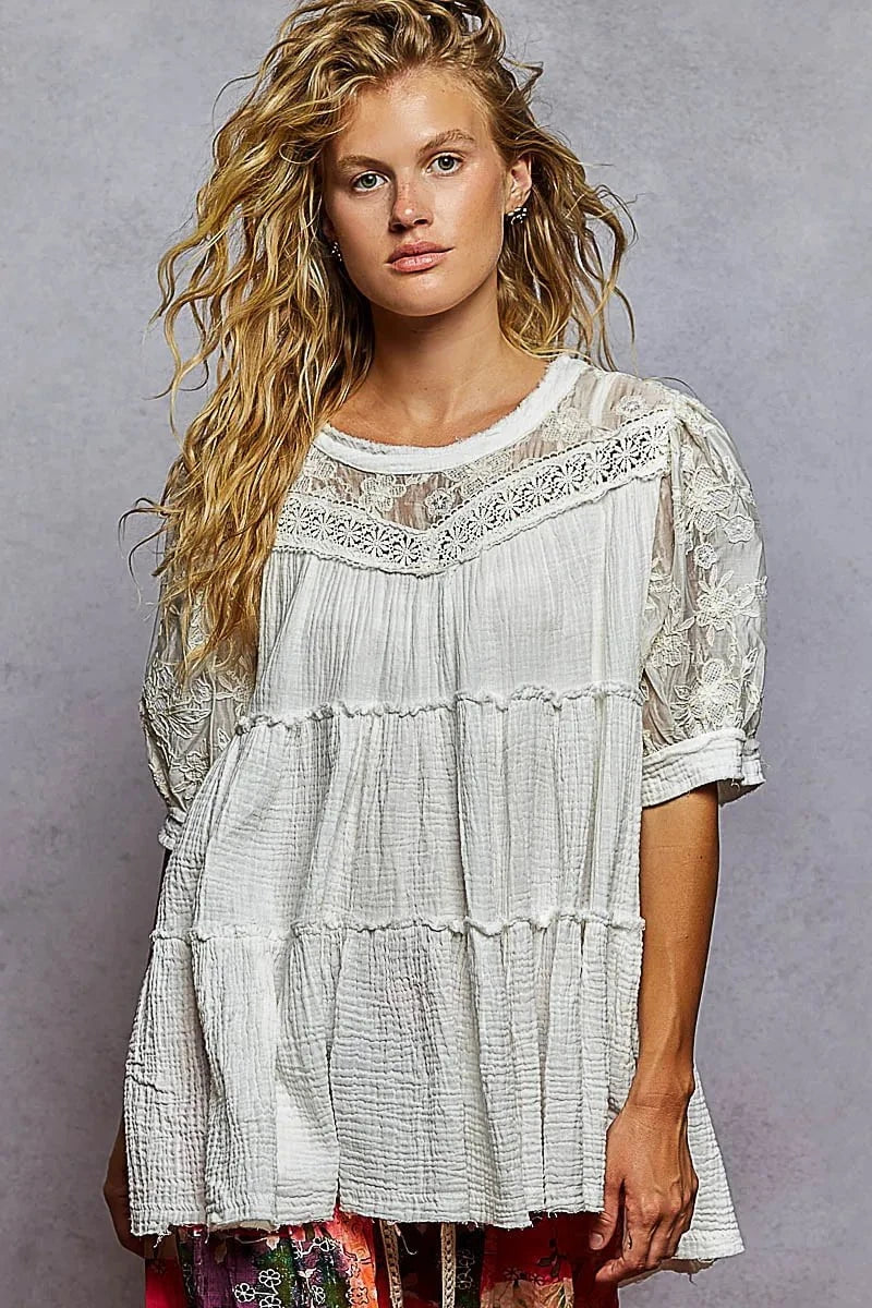 POL Lace Detail Tiered Round Neck Half Sleeve Blouse OFFWHITE / S