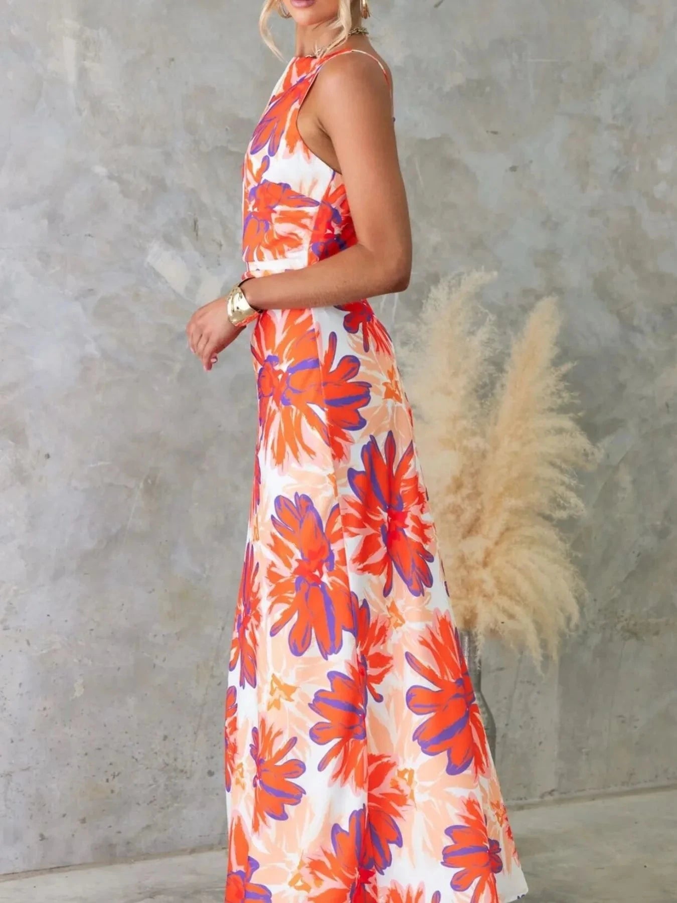 Printed Backless Sleeveless Maxi Dress