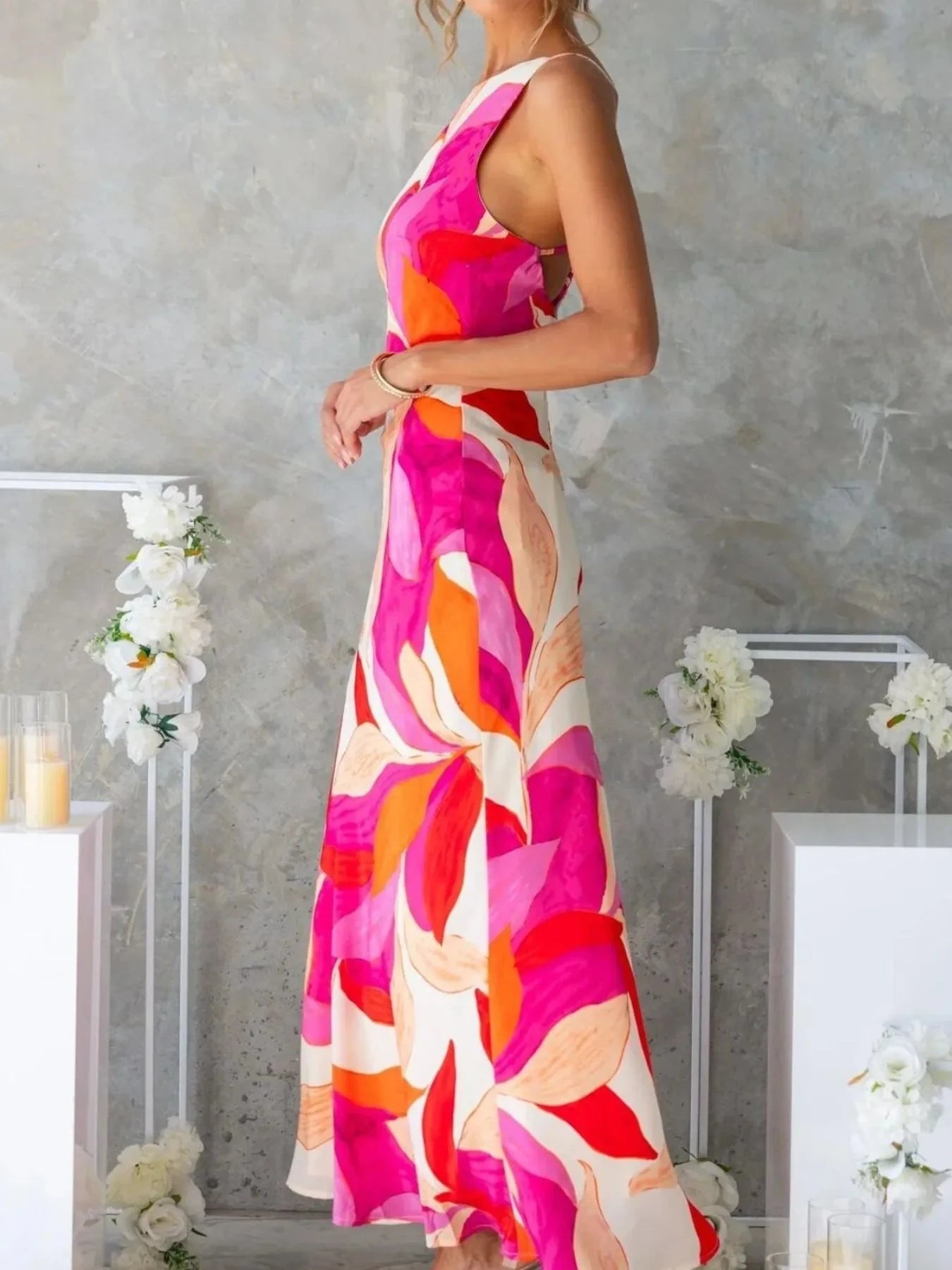 Printed Backless Sleeveless Maxi Dress