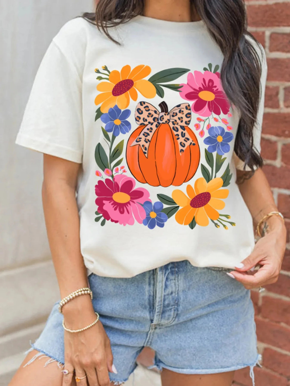 Pumpkin Floral Graphic Round Neck T-Shirt White / S