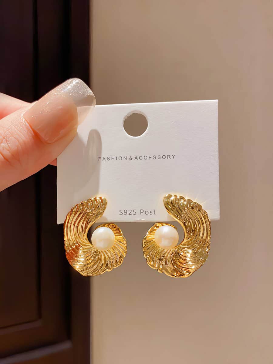 Refined Gold Tone Abstract Swirl Stud Earrings with Creamy White Faux Pearl Gold