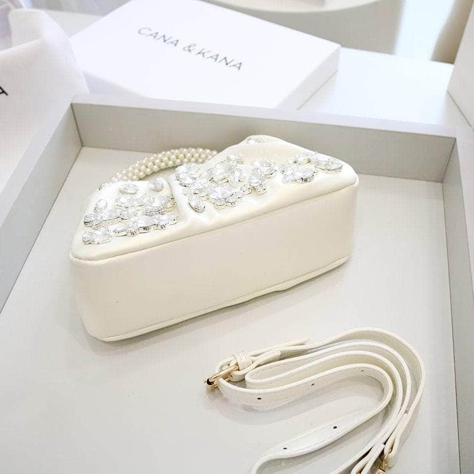 Rhinestone Decorated Pearl Hobo Clutch Bag