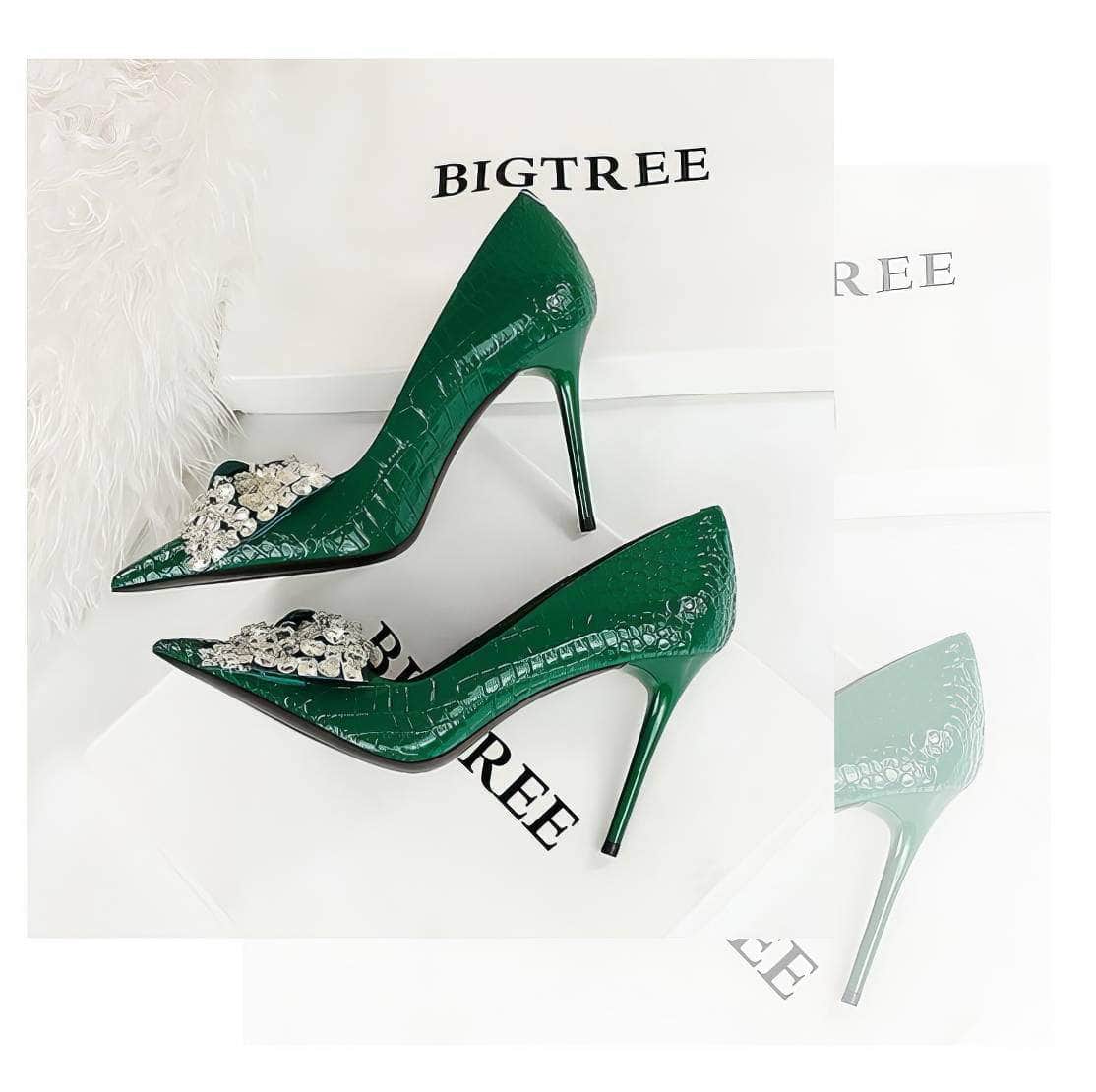 Rhinestone Silk Bow Detailed Court Heels