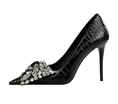 Rhinestone Silk Bow Detailed Court Heels EU 33 / Black / 10CM