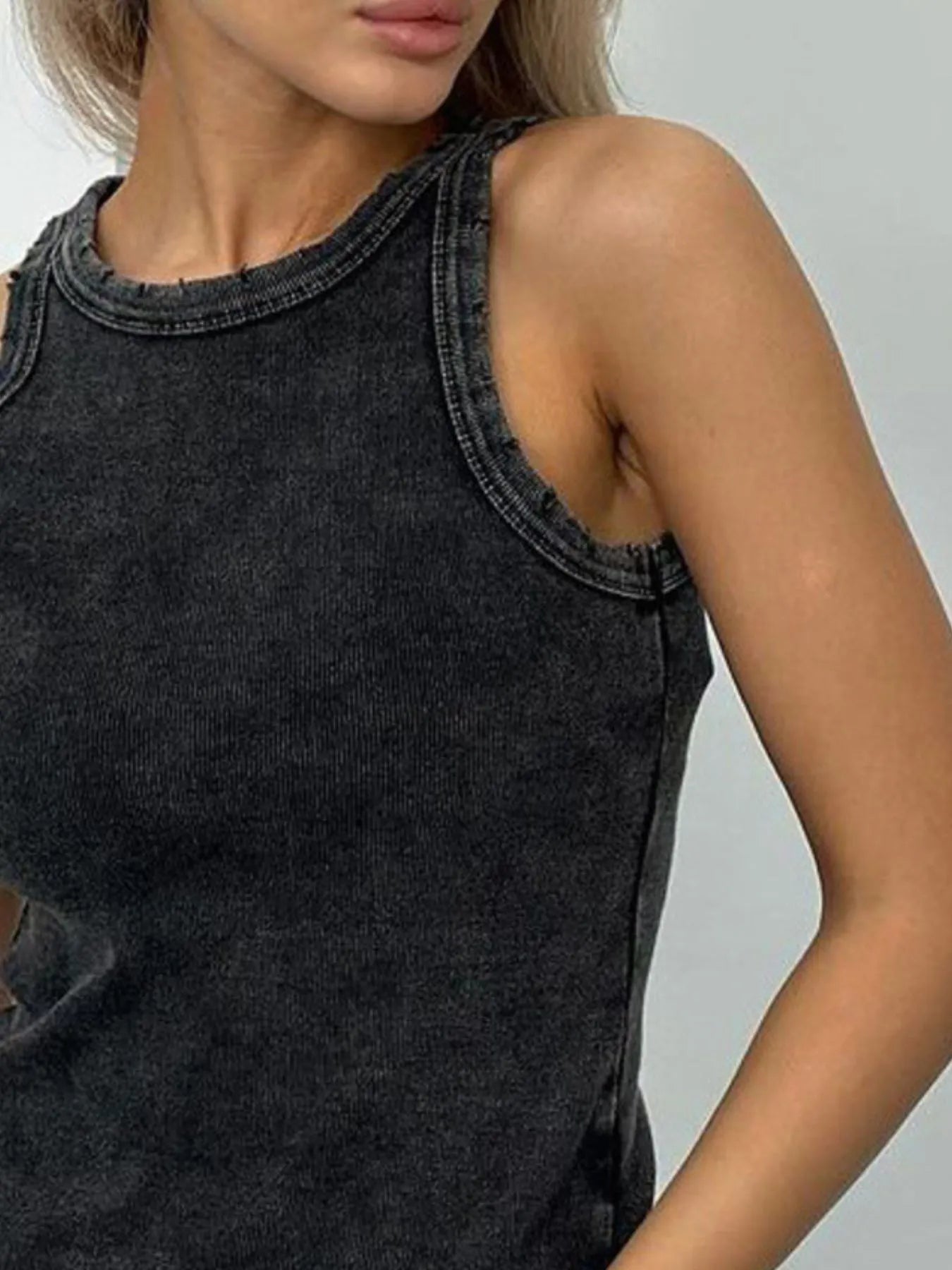 Round Neck Knit Tank