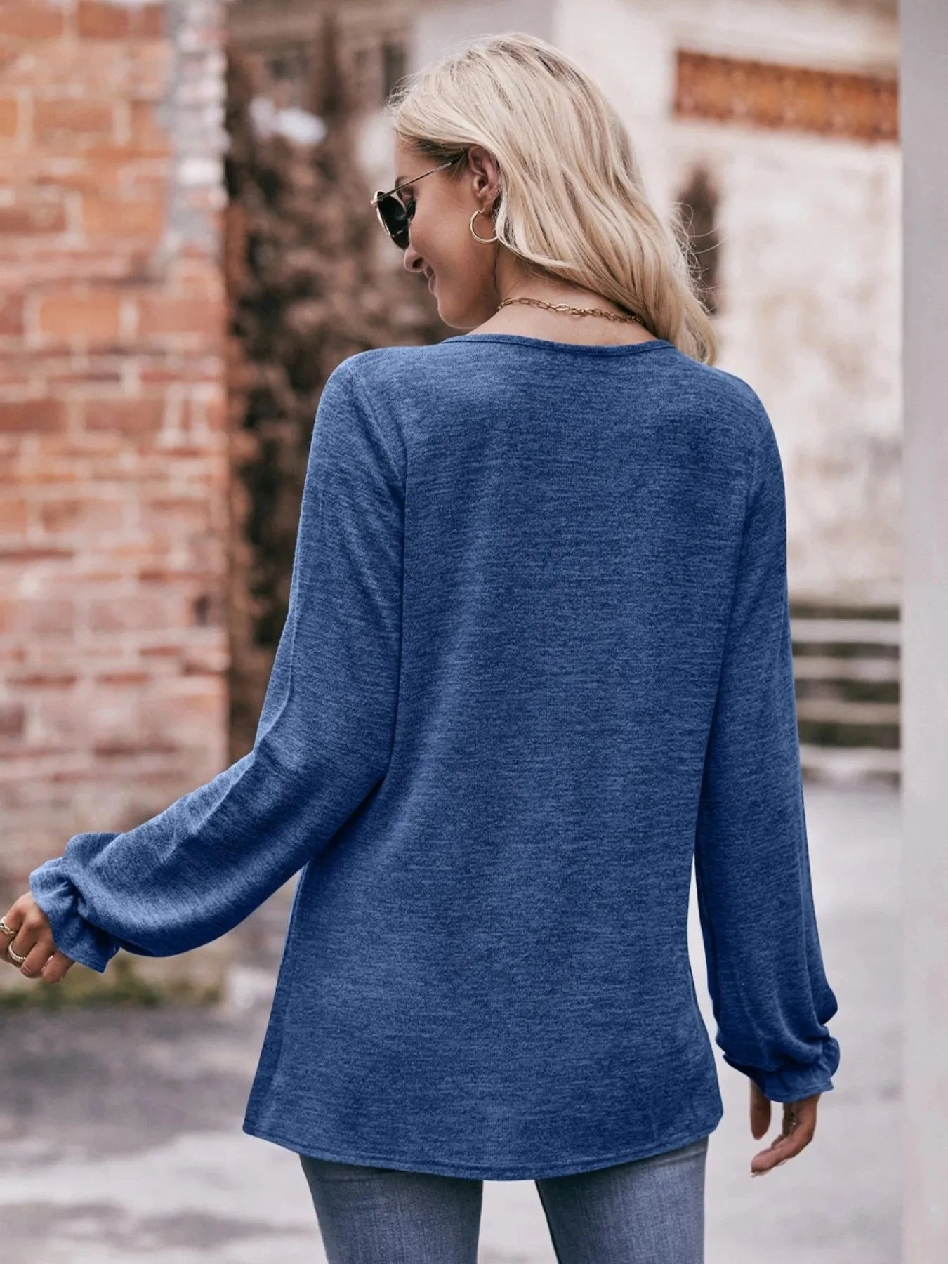 Round Neck Long Sleeve Casual T-Shirt