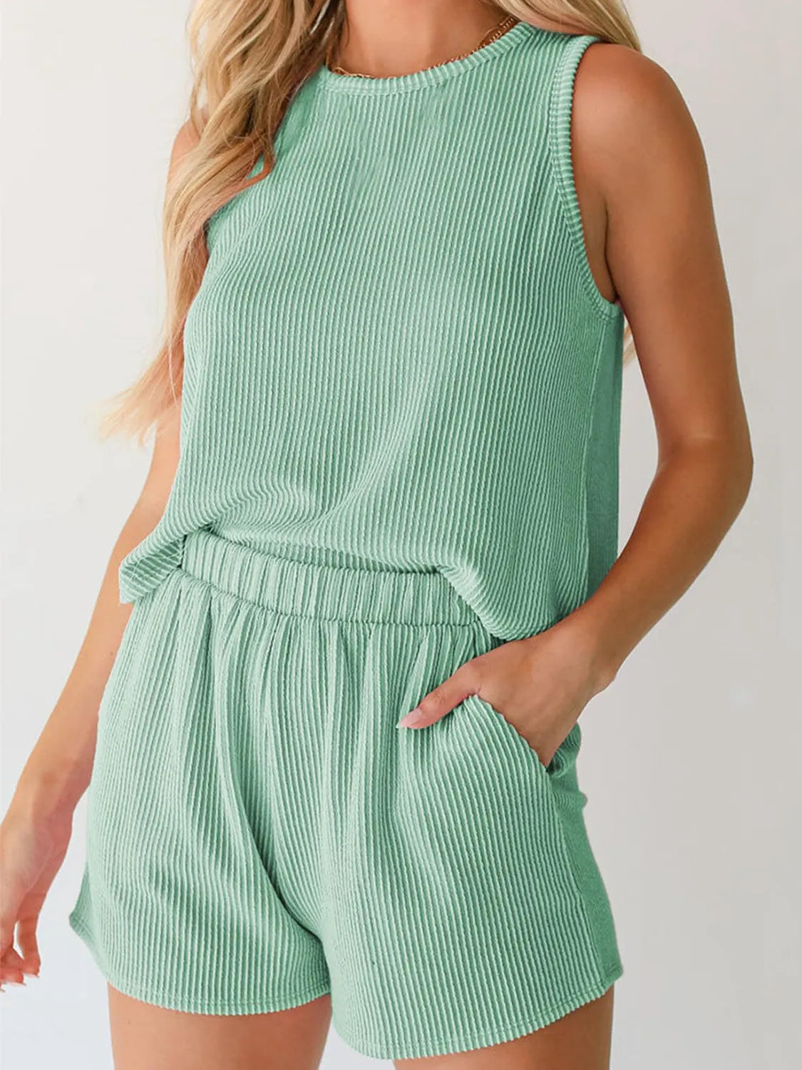 Round Neck Sleeveless Top and Shorts Set Gum Leaf / S
