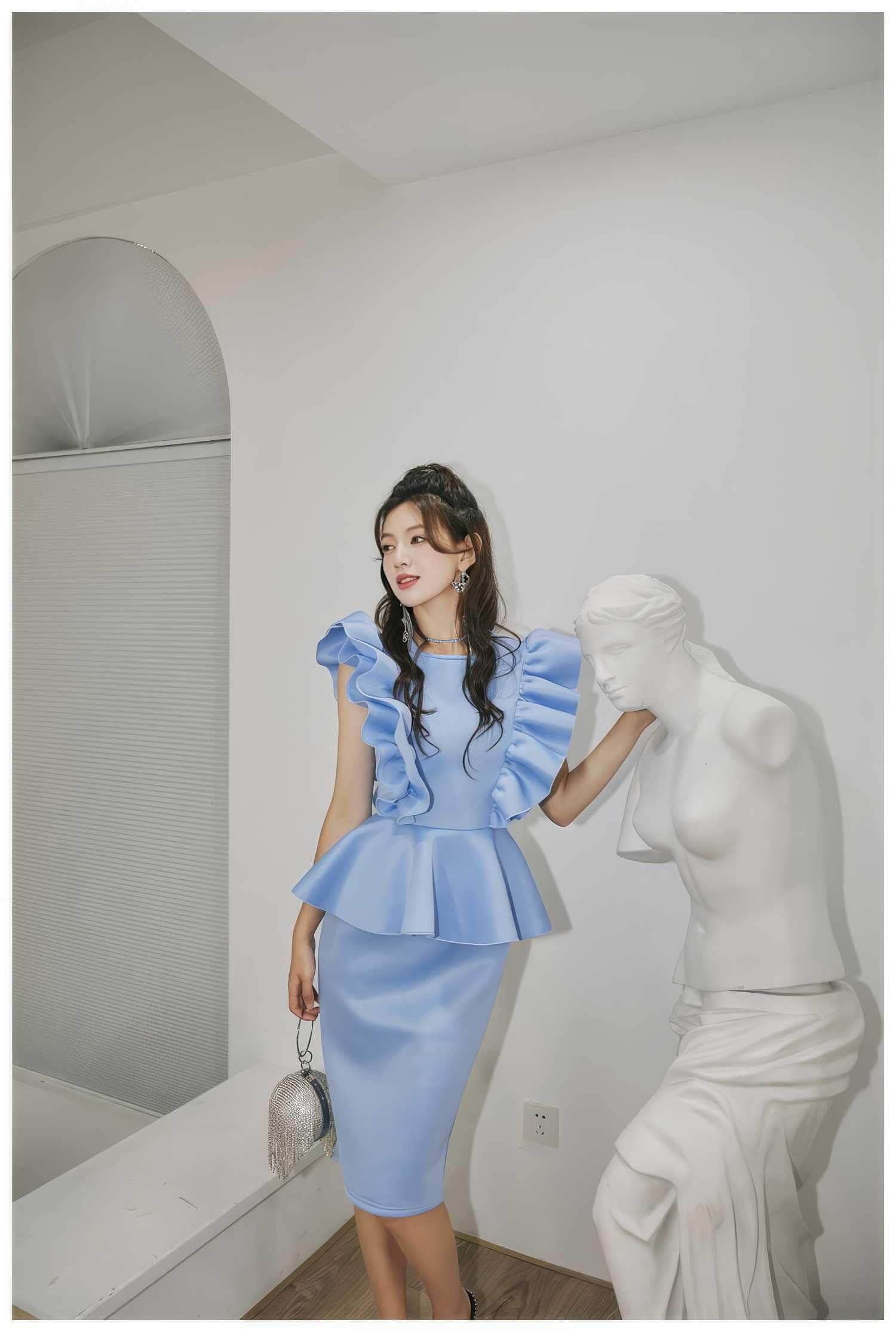 Ruffle Sleeves Peplum Midi Dress
