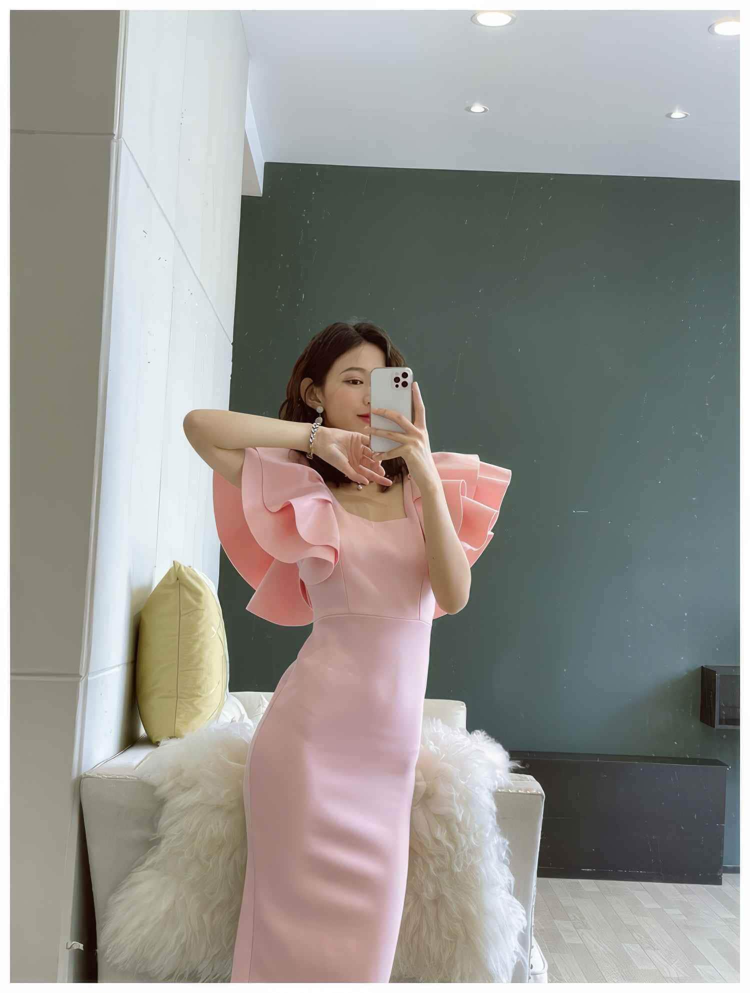 Ruffle Trimmed Flounce Sleeve Bodycon Midi Dress
