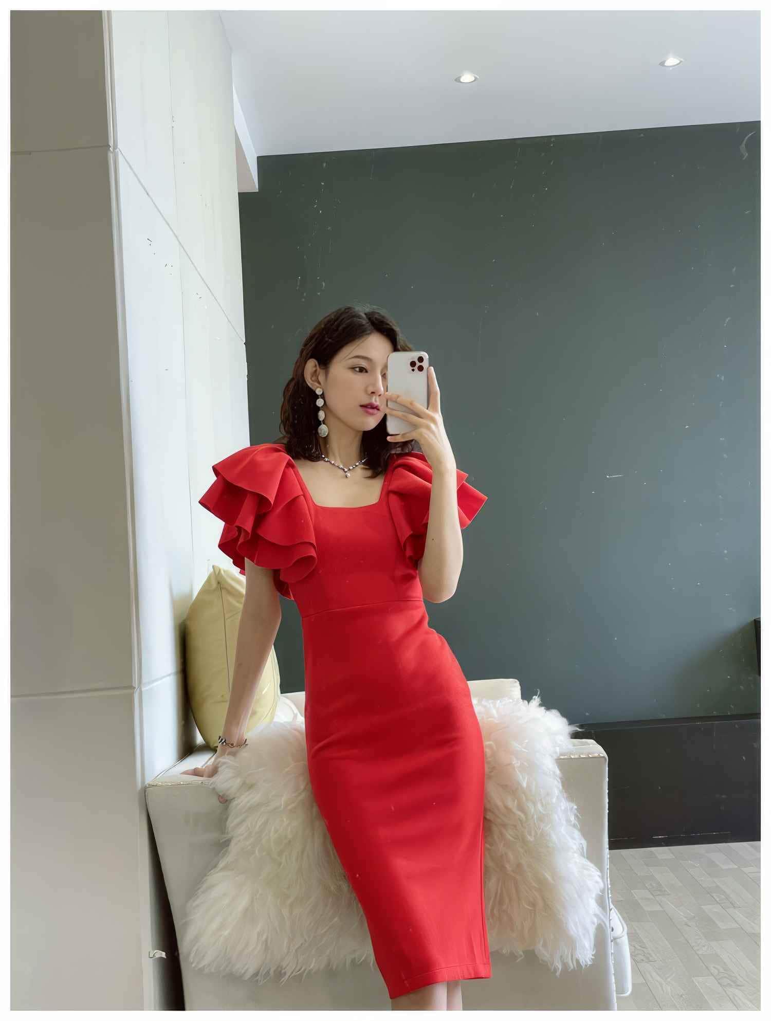 Ruffle Trimmed Flounce Sleeve Bodycon Midi Dress S / Red