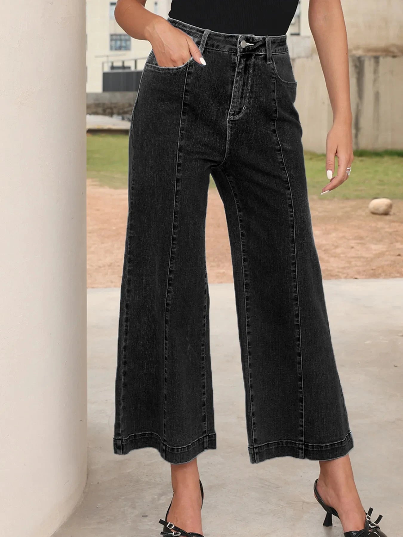 Seam Detail Flared Bottom Ankle Length Jeans
