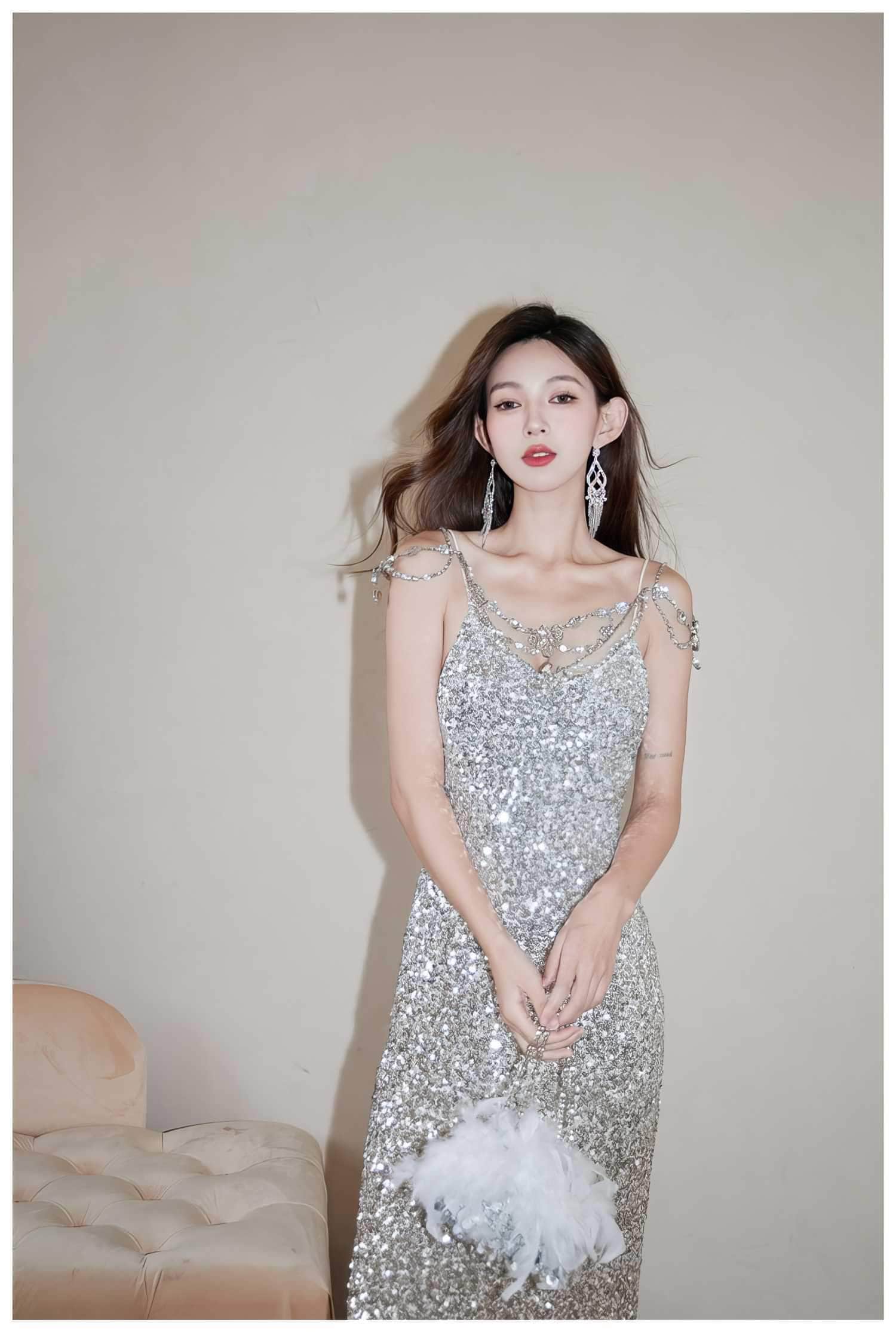 Sequin Embellished Spaghetti Strap Midi Dress