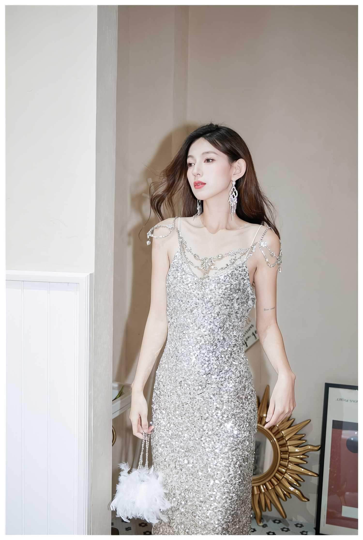 Sequin Embellished Spaghetti Strap Midi Dress