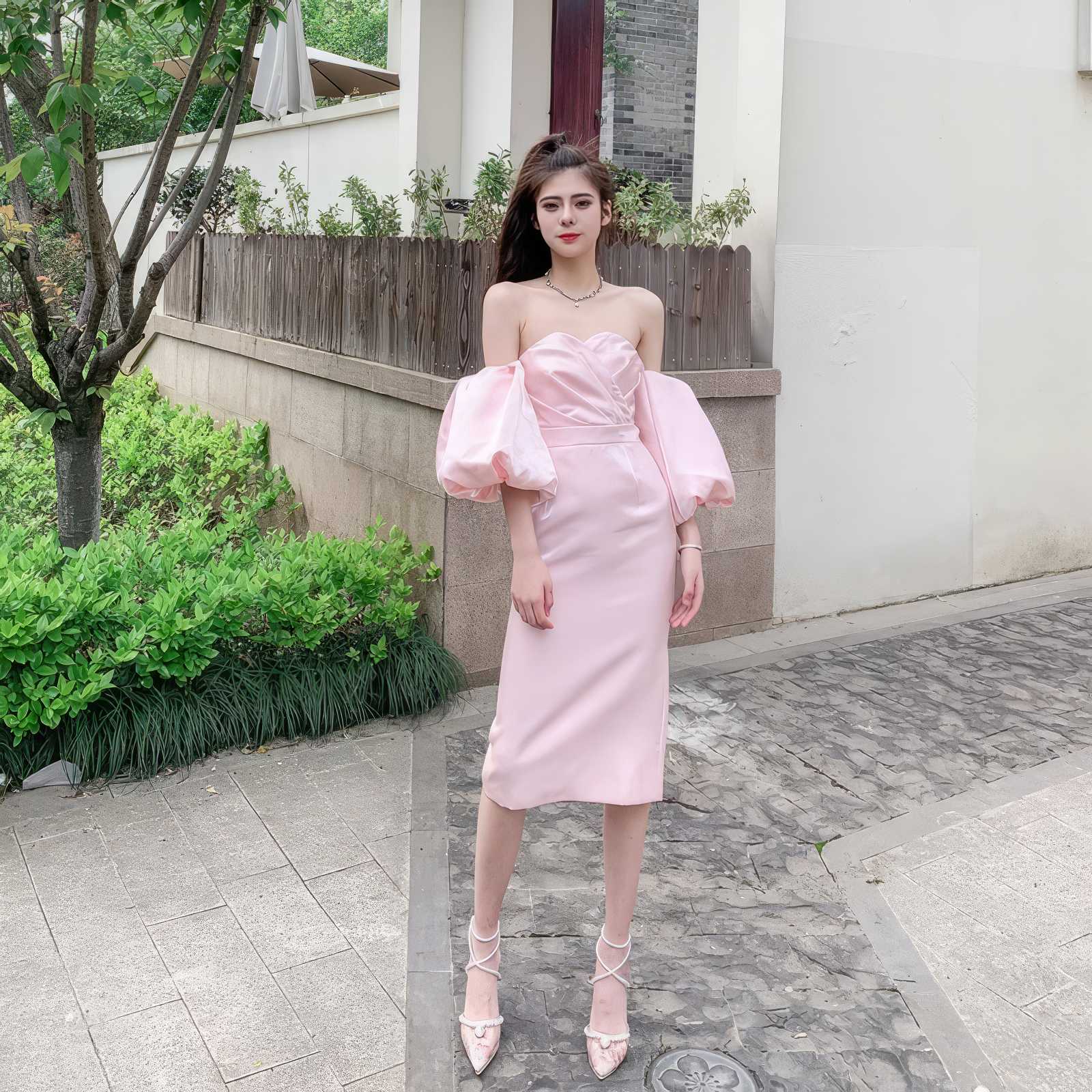 Shimmering Off shoulder Puff sleeve Column Gown