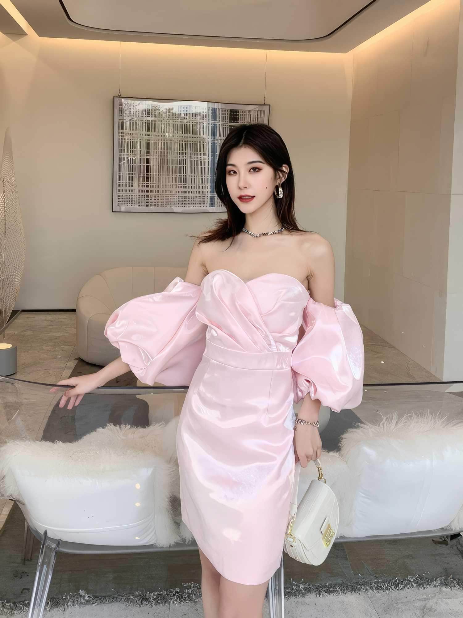 Shimmering Off shoulder Puff sleeve Column Gown