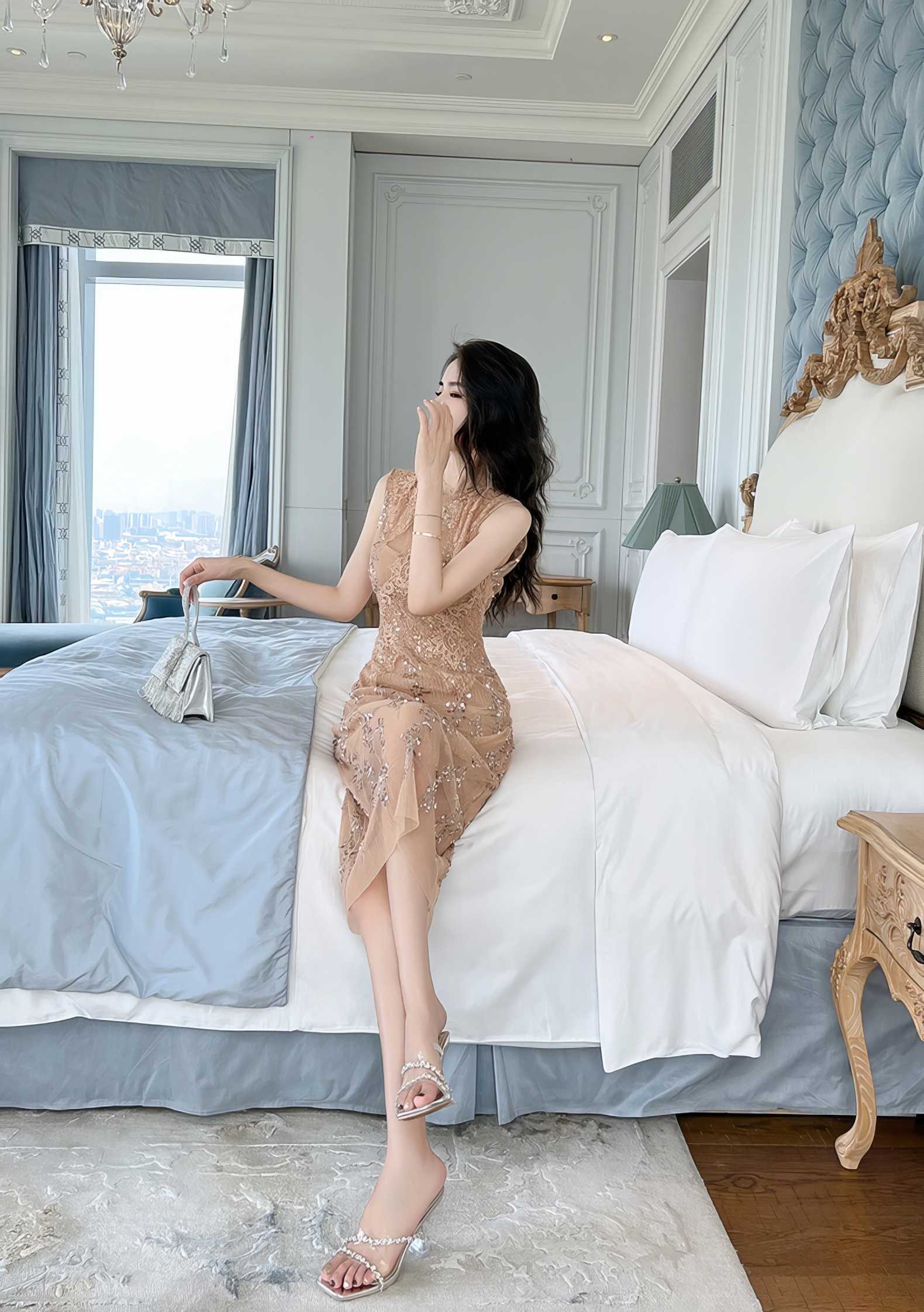 Sleeveless Sequined Midi Cocktail Dress