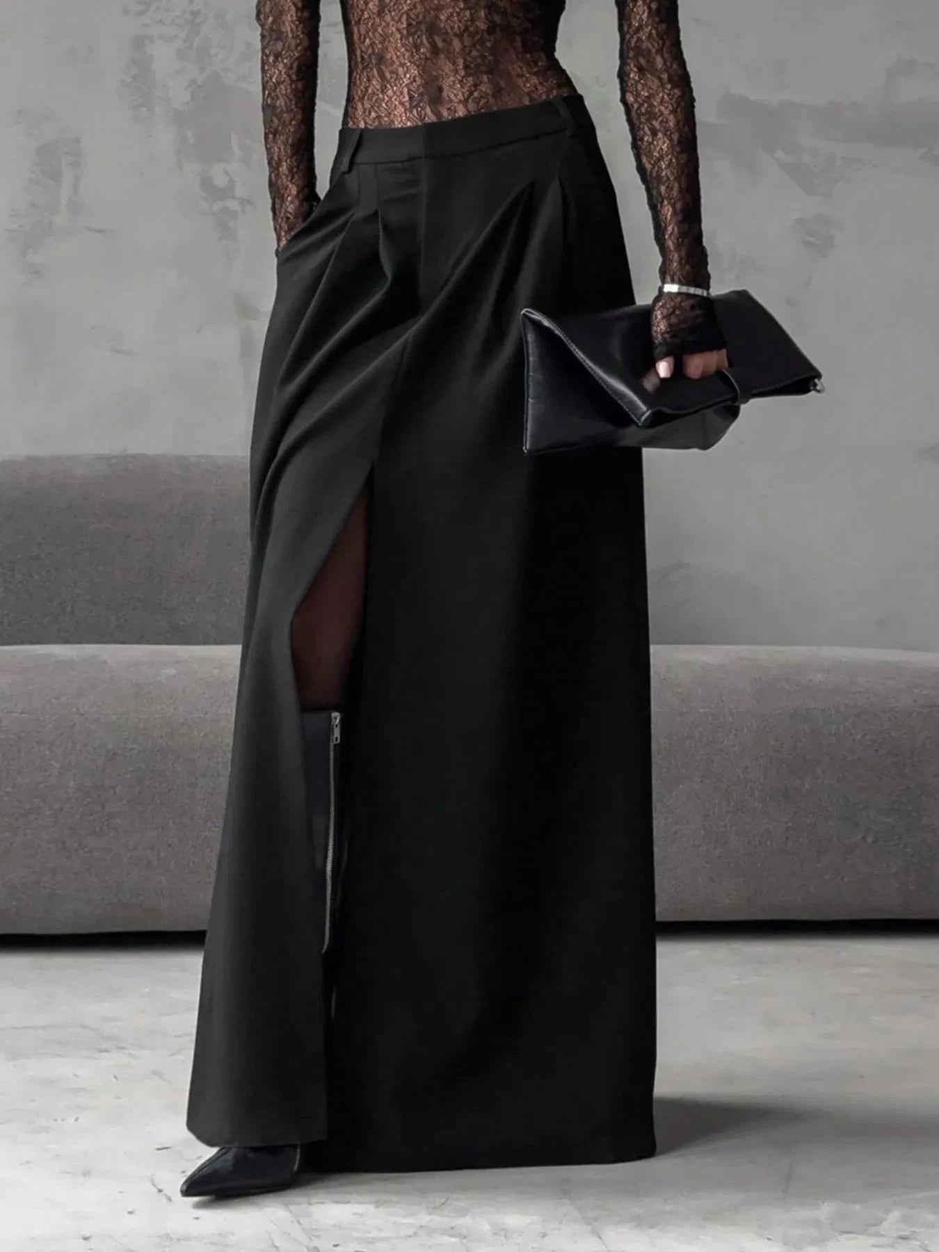 Slit Maxi Skirt Black / S