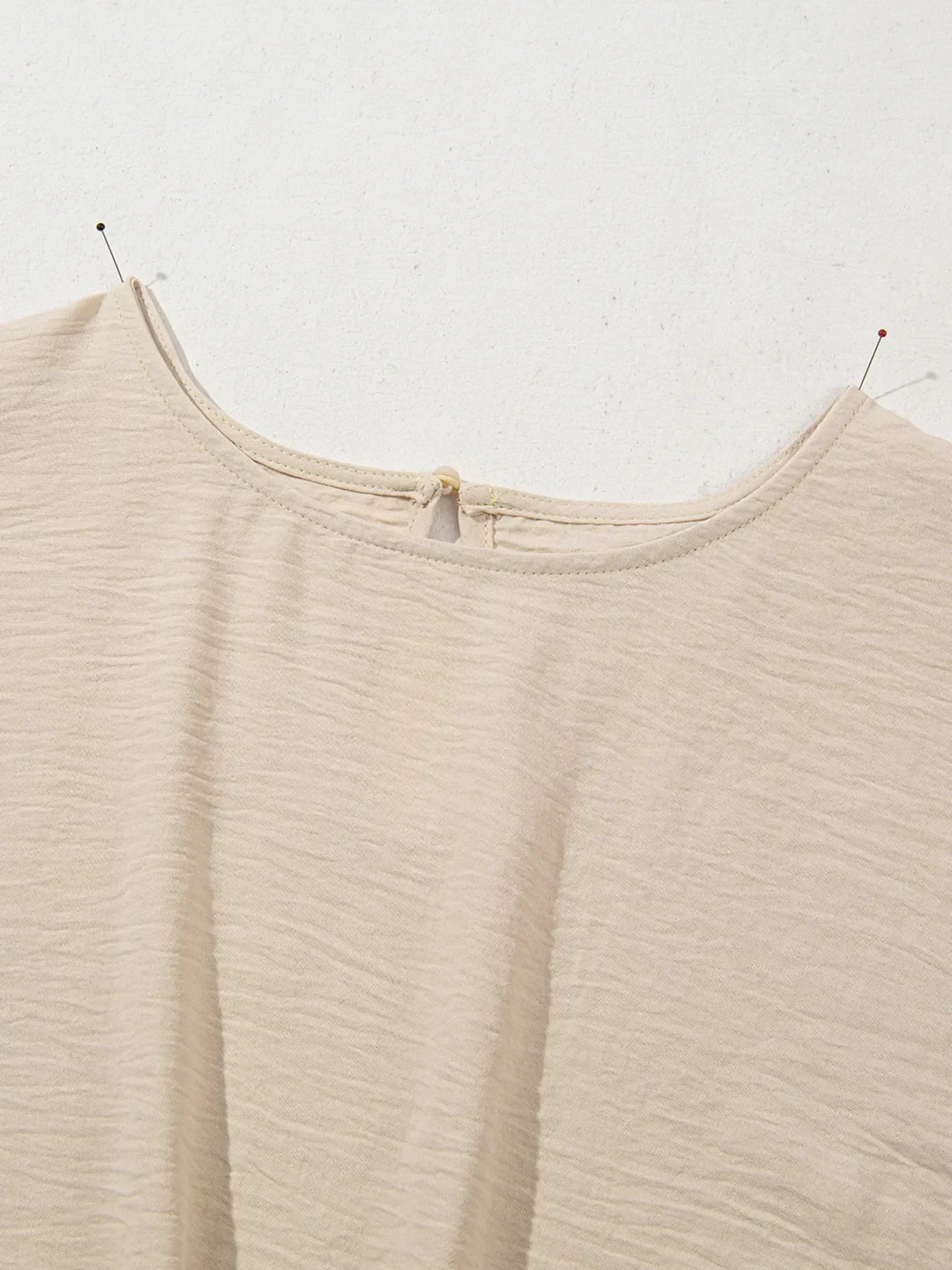 Solid Color Knotted Hem Short Sleeve Blouse