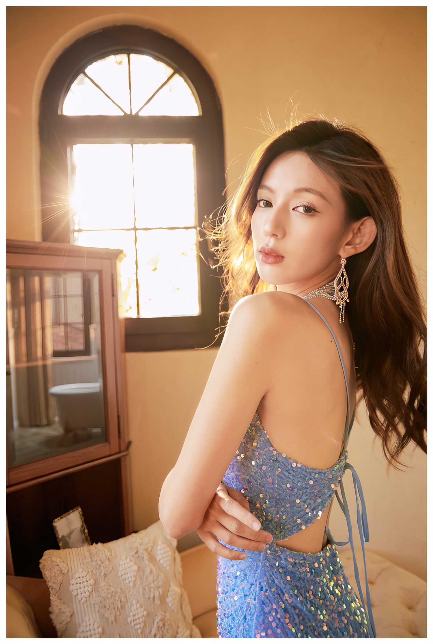 Spaghetti Straps Sequin Mermaid Side Slit Dress