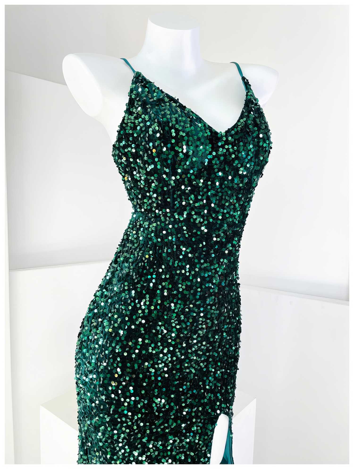 Spaghetti Straps Sequin Mermaid Side Slit Dress S / DarkGreen