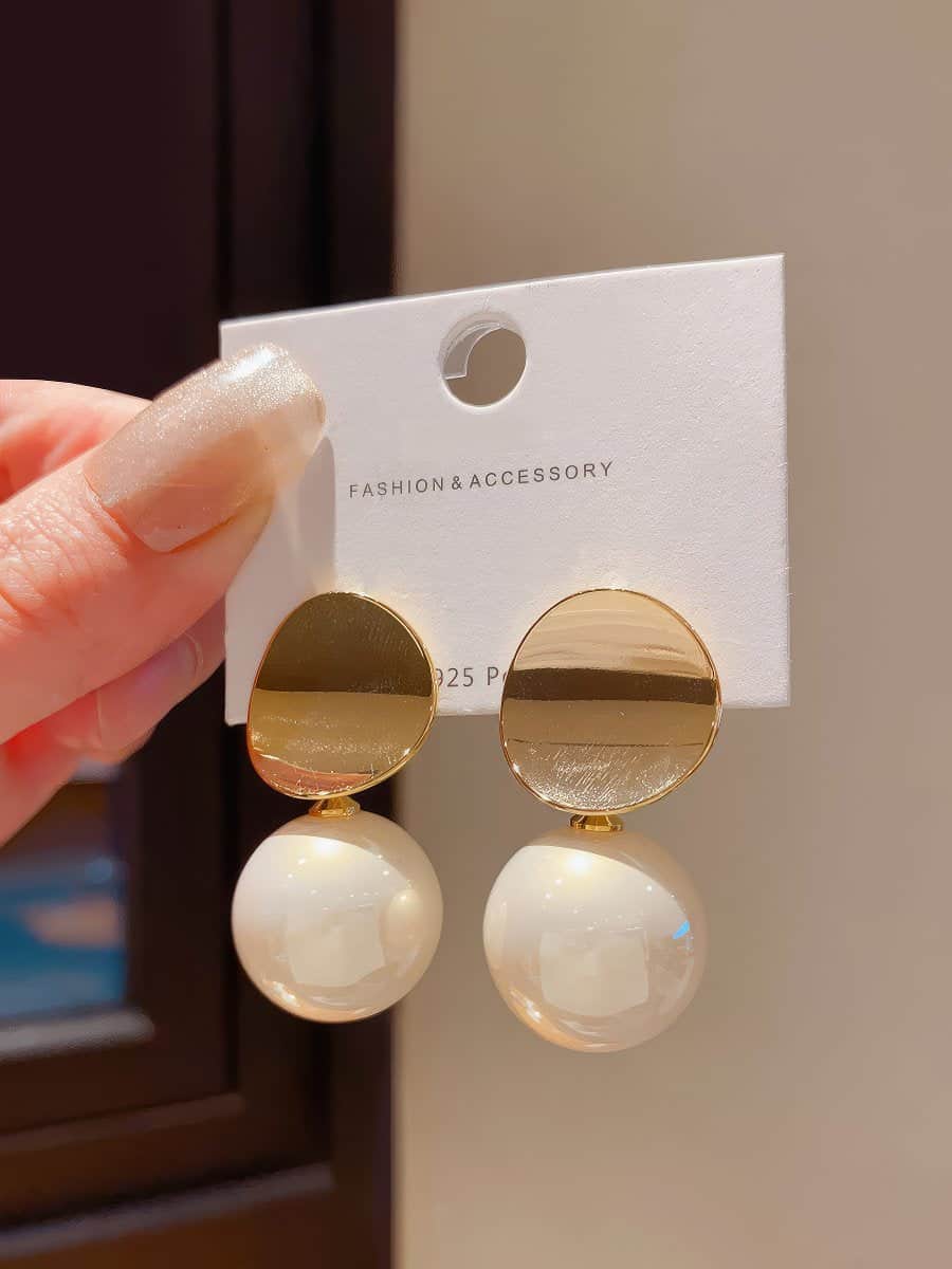 Stylish Gold Tone Disc Top Earrings with Iridescent Cream Faux Pearl Spheres Gold