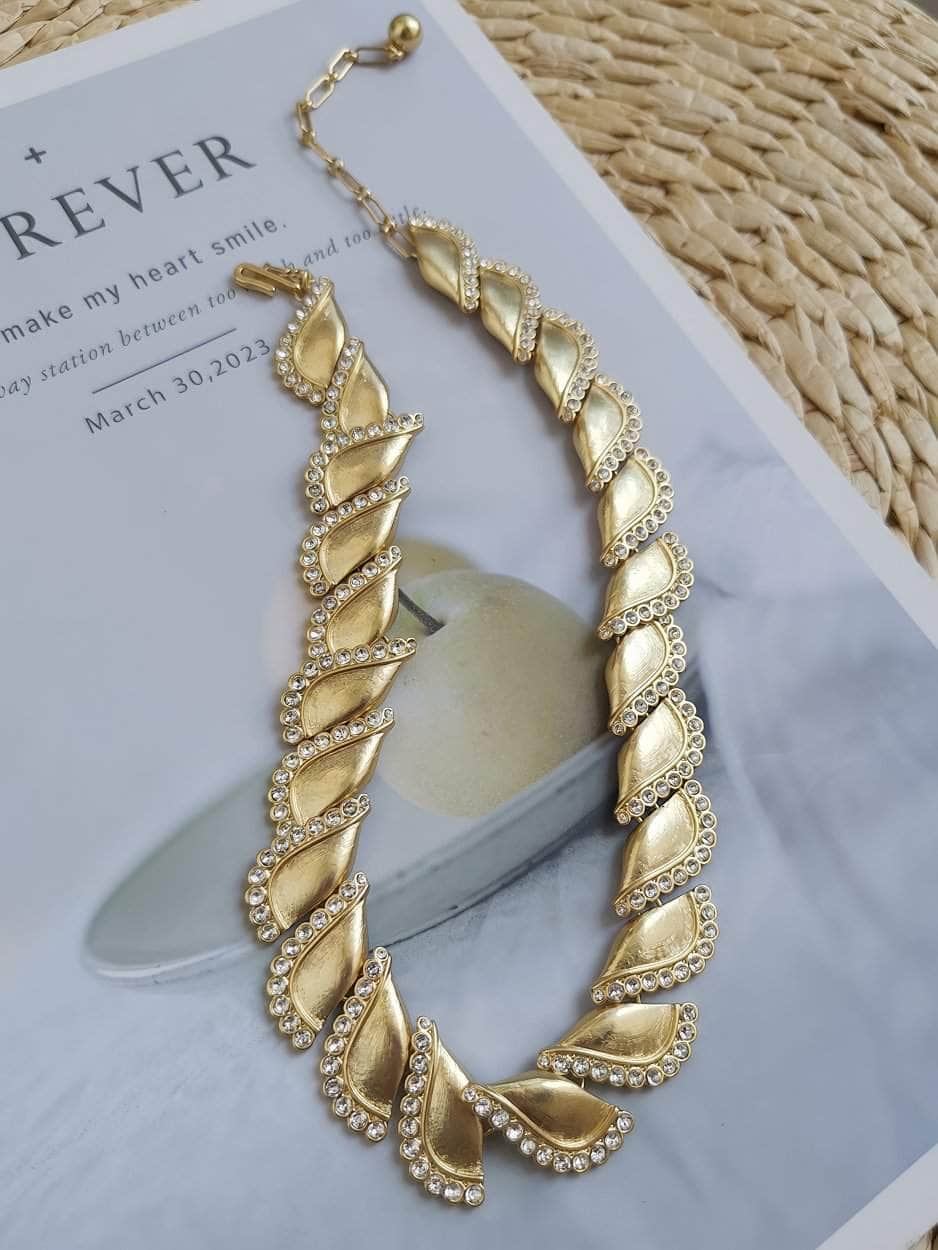 Twisted Paved Cuban Rhinestone Accented Necklace Gold / Necklace