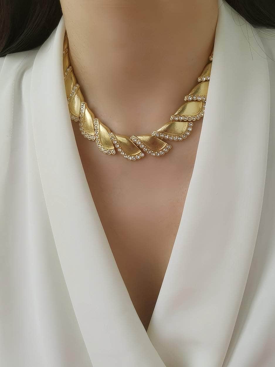 Twisted Paved Cuban Rhinestone Accented Necklace Gold / Necklace