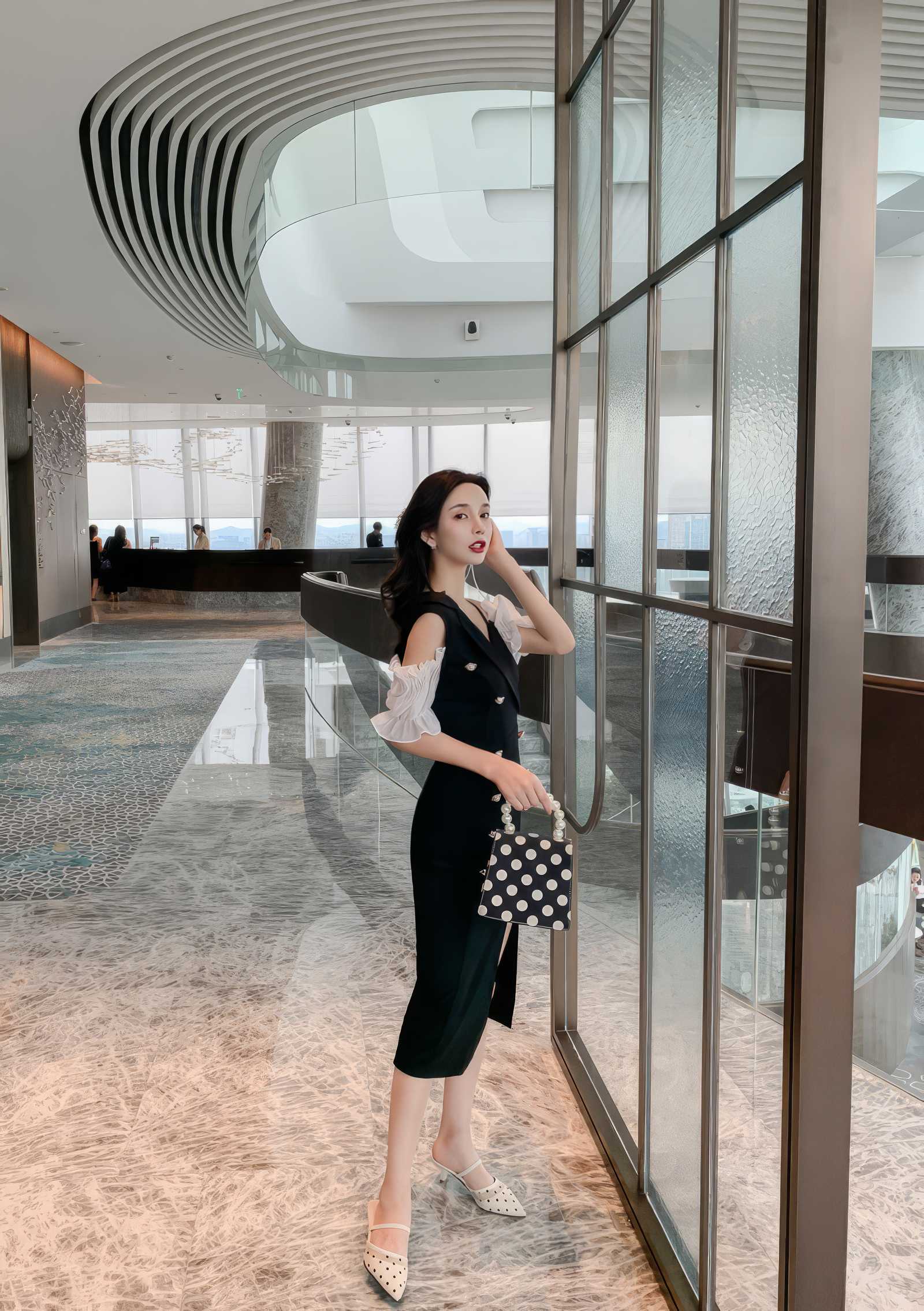 Two-Toned Button Detailed Strappy Off-Shoulder Dress