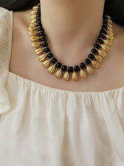 Two-Toned Diana Pearl Gold Statement Necklace Gold / Necklace