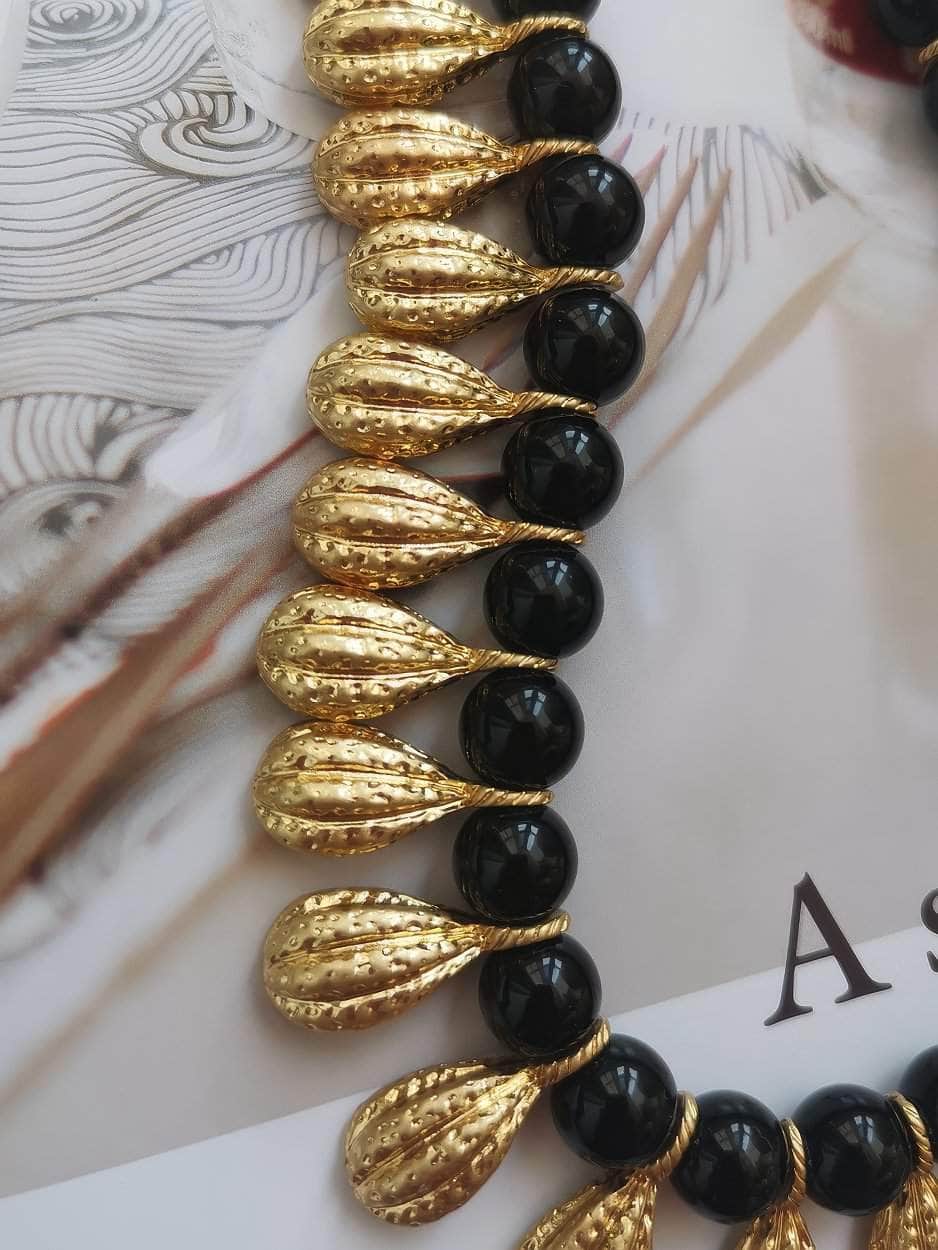 Two-Toned Diana Pearl Gold Statement Necklace Gold / Necklace