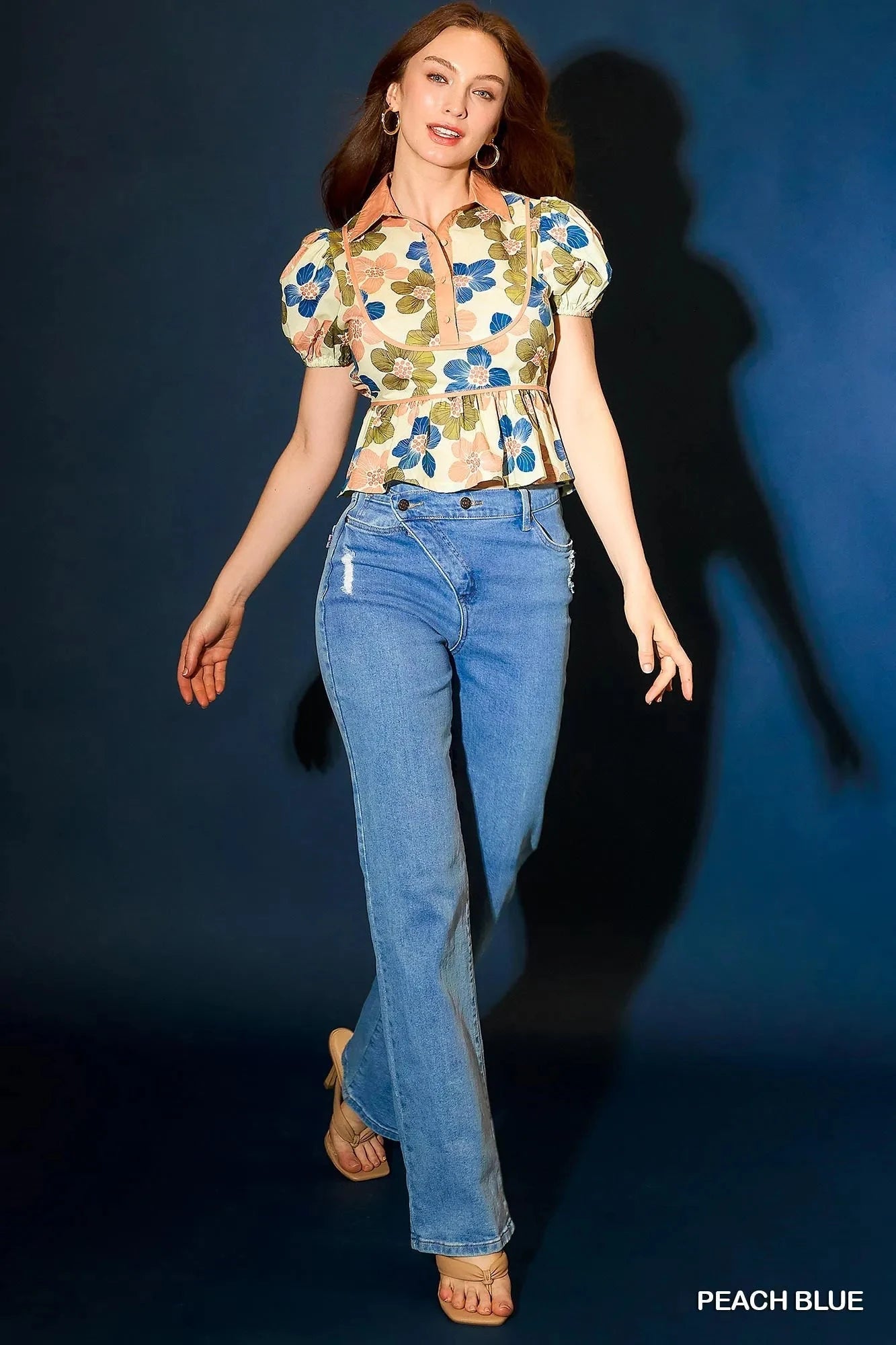 Umgee Floral Print Puff Sleeve Cropped Blouse PEACH/BLUE / S