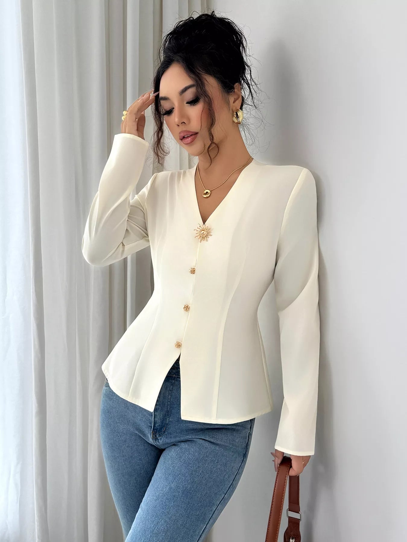 V-Neck Long Sleeve Fitted Blouse