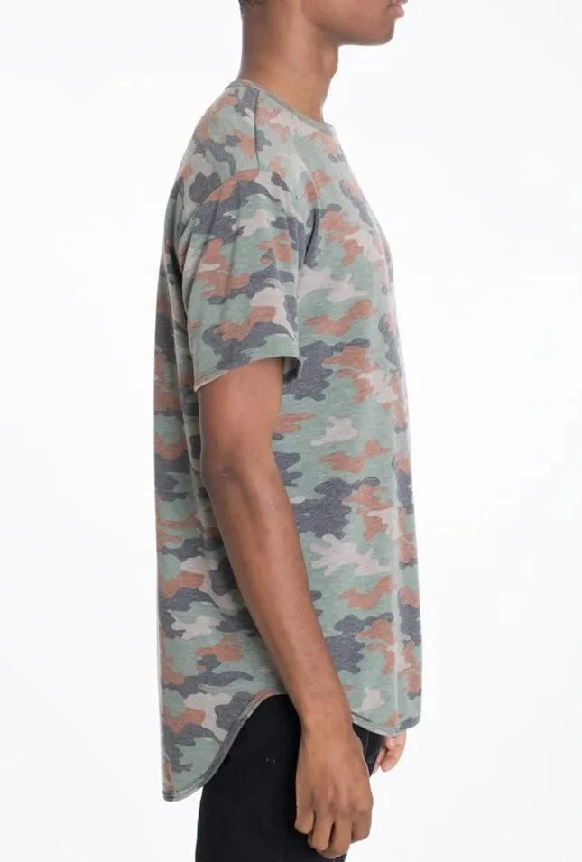 WEIV Men's Camo Elongate Scallop T-shirts